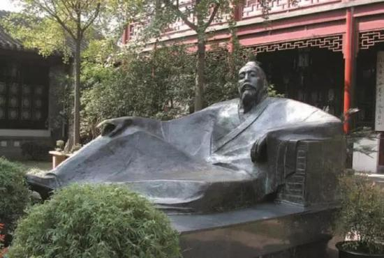 《张继像》 铸铜 高130cm 1993年