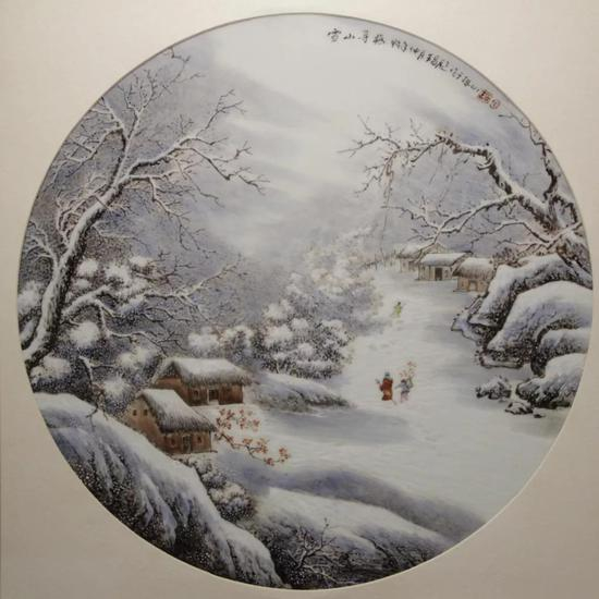 王昌彪 粉彩“雪山寻梅”瓷板&nbsp;&nbsp;49cm×49cm