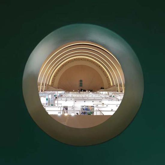 关于ART021:让西方画廊进来 让本土画廊前行_手机新浪网