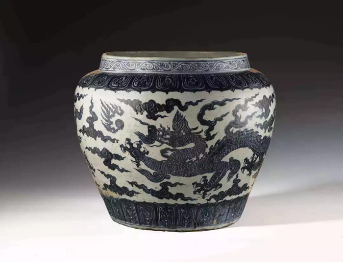 明正统景德镇窑青花云龙纹大缸&nbsp; 上海博物馆藏