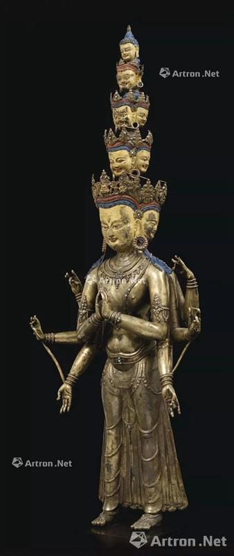 NO.18 &nbsp;西藏13世纪A LARGE AND RARE BRONZE FIGURE