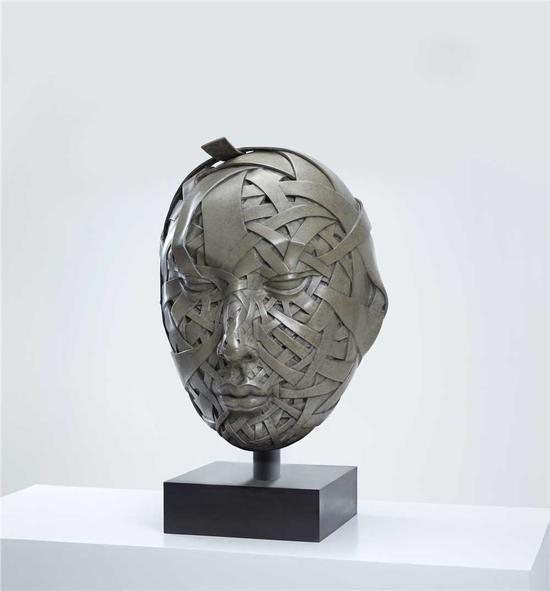 罗杰雕塑作品&nbsp; 《未来佛》42x41.5x64cm 铸铜化学热着色 2017