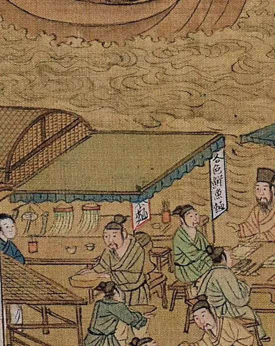 ▲鲜鱼面——旁边就是河，这鲜鱼面差不了