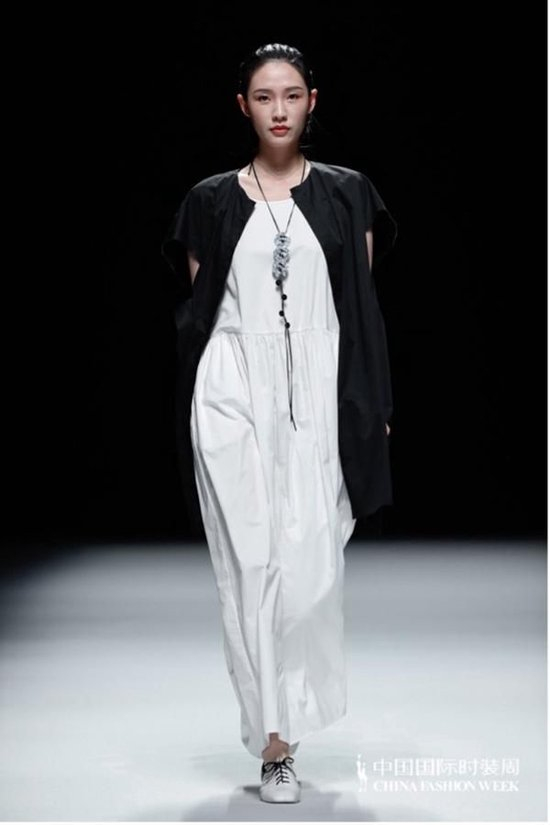 尚谷传祺亮相2024春夏中国国际时装周