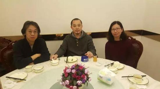 张天志与艺术批评家王南溟、艺术策展人马琳畅谈原生艺术