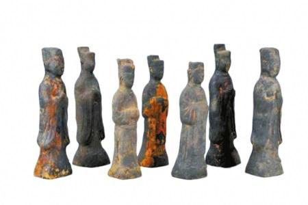 高克明家族墓群出土的涂朱陶俑