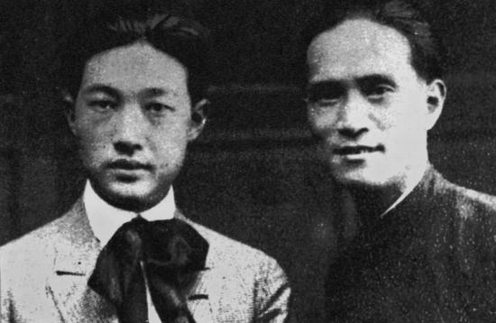 徐悲鸿与黄曼士的“订交照”1920年代摄