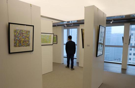艺术家南巢漫步展厅