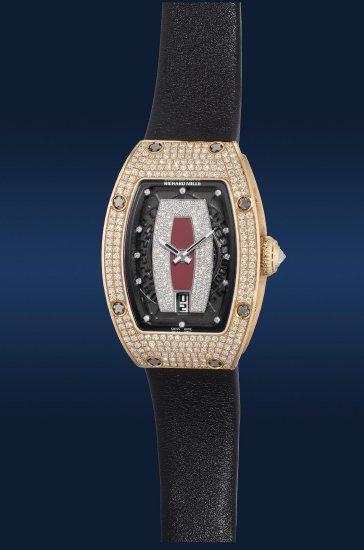 Richard Mille 　　“RM 007”型号，女装玫瑰金镶钻镂空自动腕表，约2005年制 　　估价：450，000 - 950，000港元