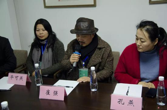 参展画家崔强先生发言