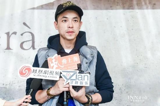 罗丹接受部分媒体采访图片