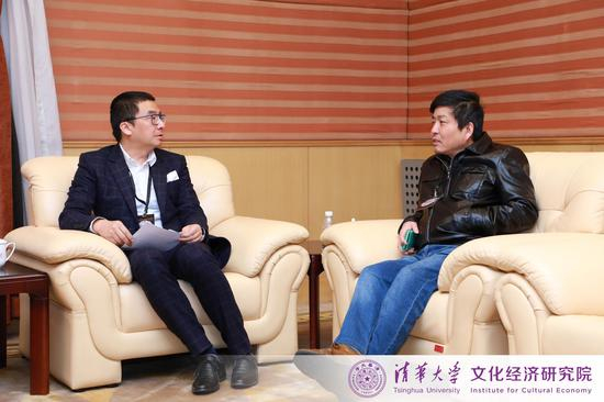右：朱其教授