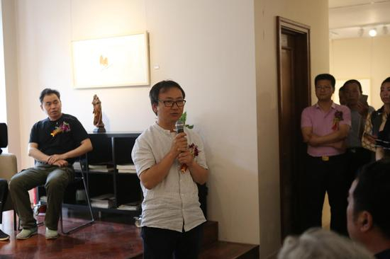 中国油画院常务副院长朱春林先生致辞