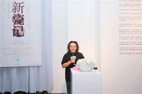 策展人、苏州市文艺之家副主任姚永强致辞