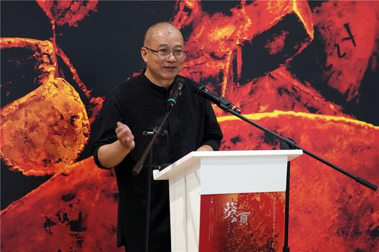 艺术家 许江 先生致答谢词