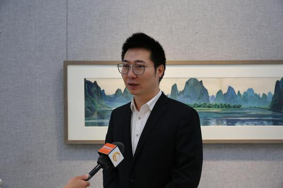 展览策展人吴莘岚