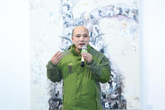 贵州江口县民族中学团委书记王勇江老师发言
