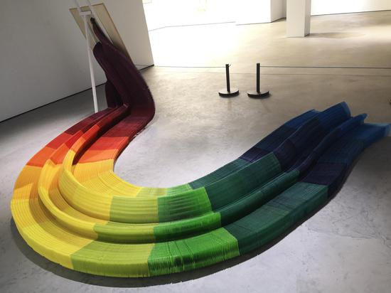 李洪波作品 &nbsp;梦1.2 &nbsp;尺寸可变 &nbsp;纸雕 &nbsp;2012