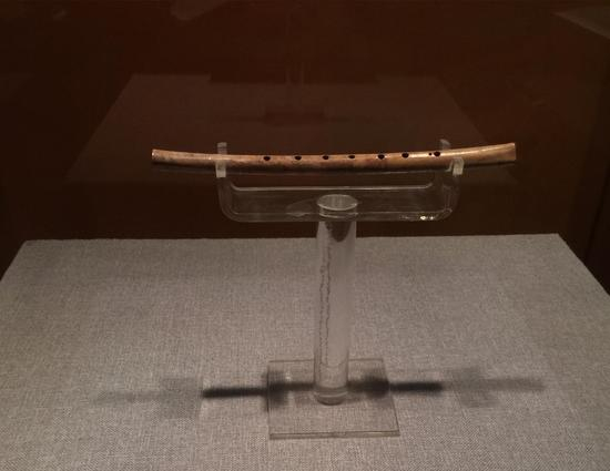 贾湖骨笛
