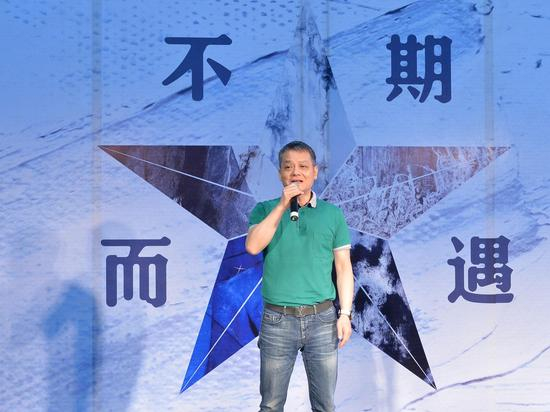 北京电影学院当代艺术研究院执行院长、教授冯放