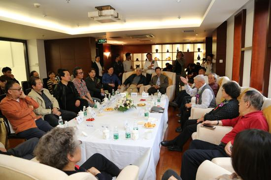 徐悲鸿再传弟子萧鹏、韩学军油画精品展研讨会现场