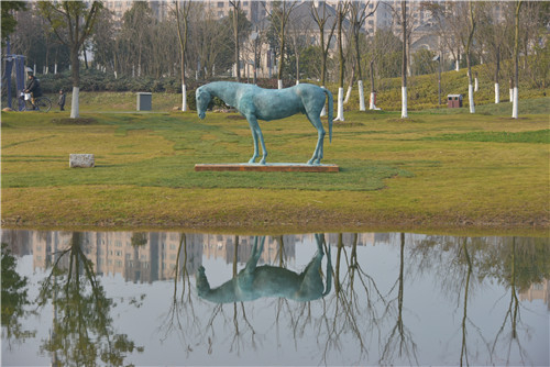 《伫》（评委奖）——王伟