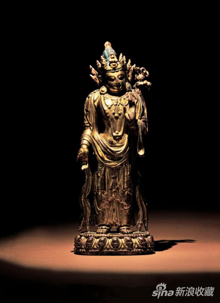 明 檀香木 漆金莲花手观音立像 33×12.5×6.5cm 福建东南2017春季拍卖会 