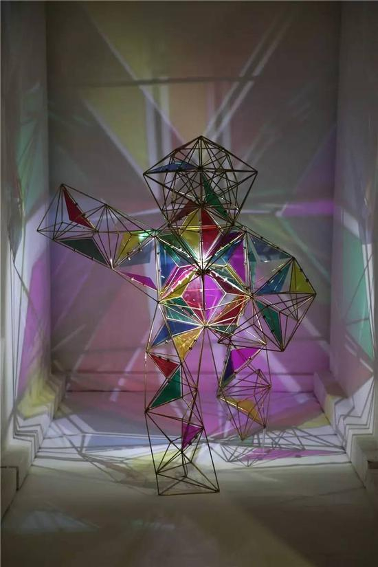 关志辉《勿忘我》