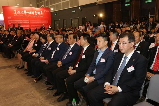 “水墨中国·叙事中国”香港回归二十周年艺术展开幕式现场