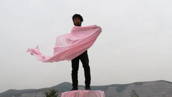 《粉红翅膀》粉先生贺凤利、赵云飞作品