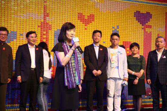 香港特区政府驻上海经济贸易办事处主任邓仲敏致辞