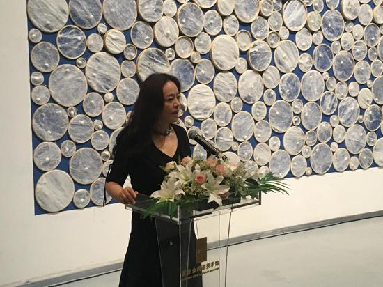 策展人章燕紫致辞
