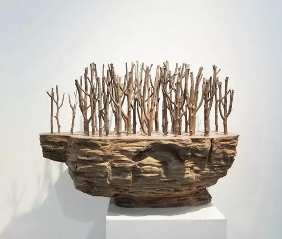 张万军 《风景NO.2》 玻璃钢着色