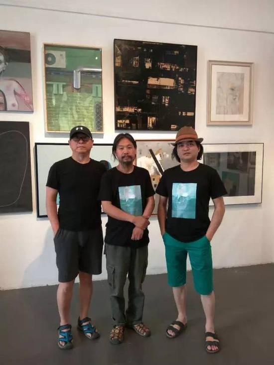 展览评委：张朝晖、朱学文、韦宏山（左→右）