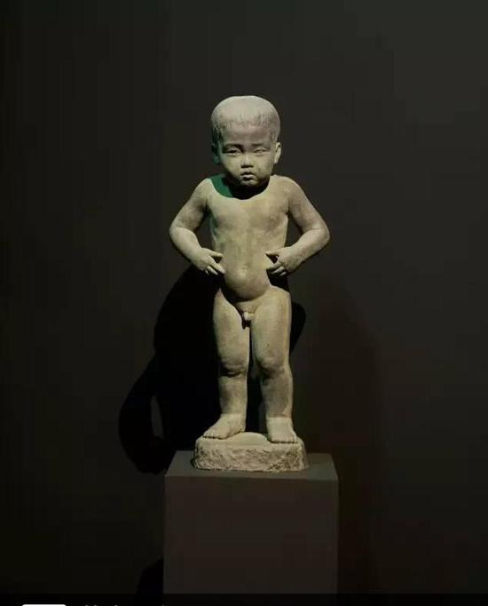 神气　30.5x18.5x67.5cm　玻璃纤维　1990