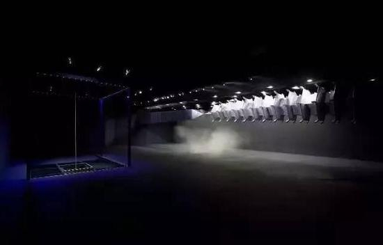 神经，私设天堂　尺寸可变　装置　2017