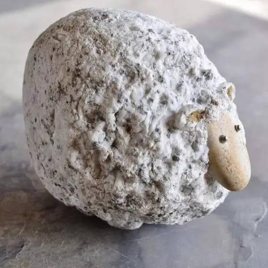 石羊（Stone Sheep）
