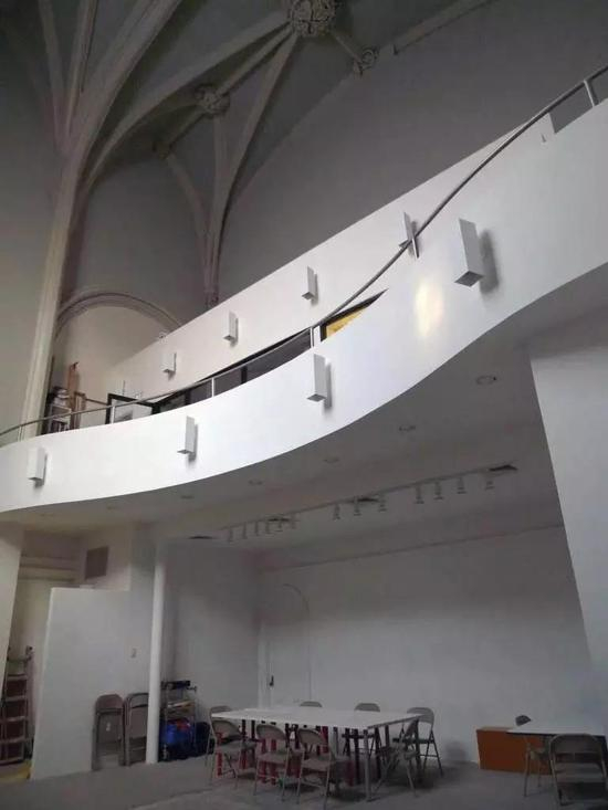 Residency Unlimited（RU）位于布鲁克林Carroll Gardens的South Congregational Church 旧址 图片：courtesy of RU