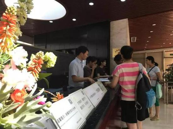 九寨沟地震后第二日，成都金沙遗址博物馆正常开放。