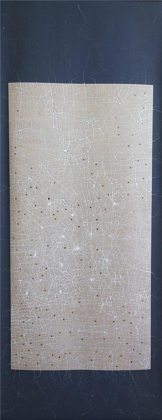 张庭群-《2011.8.7》-200x80cm-宣纸，绢，丙烯，毛笔，卷轴-2011