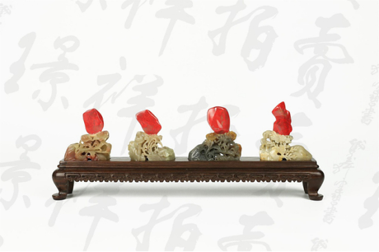 鸡血石四季红随形摆件一套&nbsp;现代&nbsp; 尺寸不一