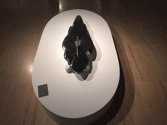 净界 122x40x11cm 青铜 2013