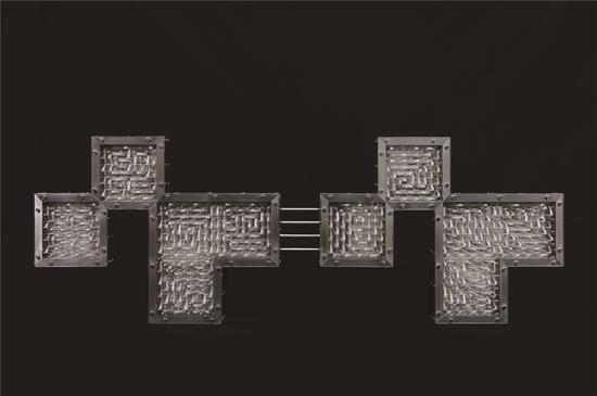 占研 字谜·⺮ 2017 铝合金型材、铝合金板材、亚克力板材等 169×60×9cm