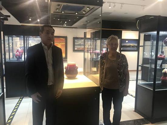 杨燕波与邓希平