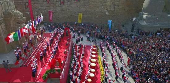 开幕式现场图片