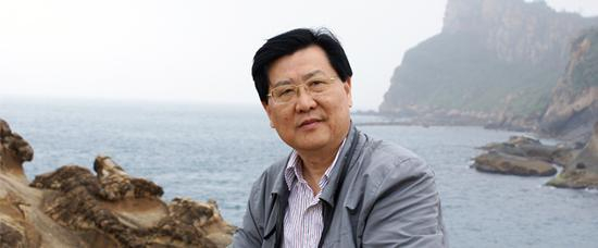 萧平