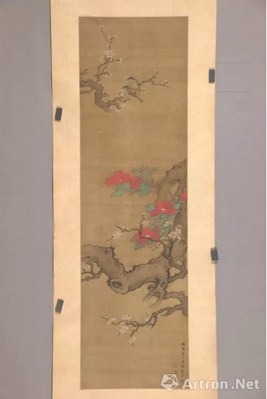 蓝涛《寒香幽鸟图》，蓝涛虽为蓝瑛的孙子，但更擅长画花鸟画，而且画风受常州画派恽寿平的影响很深
