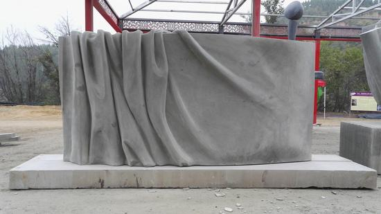 王轶男（中国）作品 （摄影：何镇海）