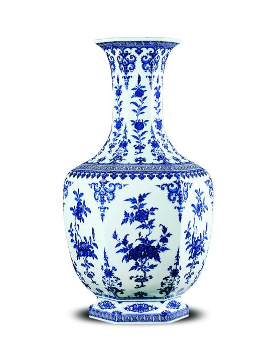 海外淘宝传奇瓷瓶拍天价_手机新浪网 