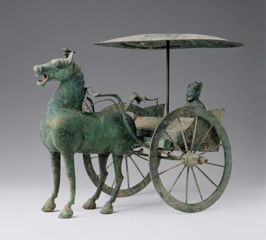 铜轺车，汉代，甘肃省武威雷台汉墓出土，甘肃省博物馆藏